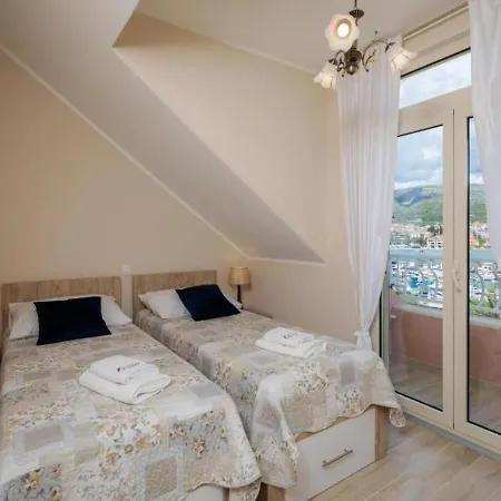 Apartmán Dora *
