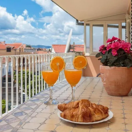Dora Apartmán Trogir